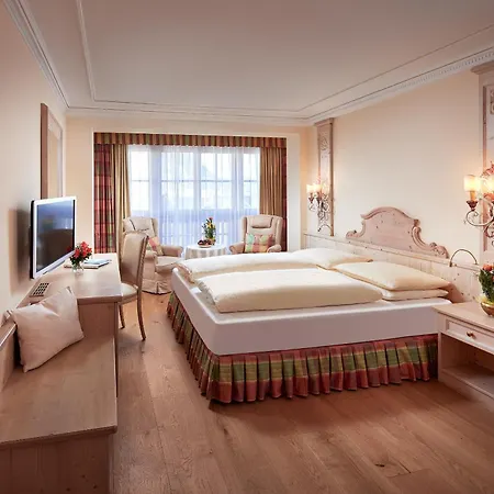 Salzburgerhof, 5-sterne Von Zell Am 젤암제